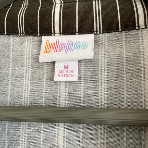 LuLaRoe Valentina Green and White Striped Long Sleeve Button Up - Picture 4 of 6